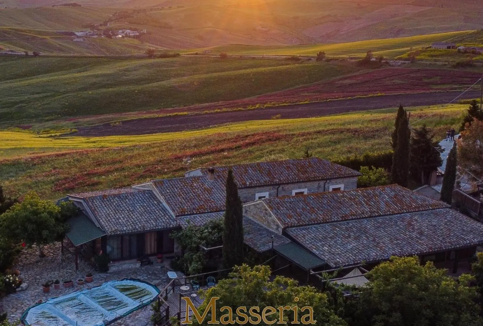 Masseria Xireni Villa Castellana Sicula Italy